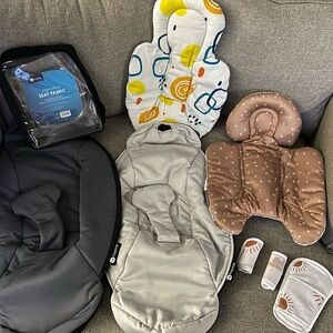 4moms mamaRoo Accessories - swing seat fabrics and infant inserts